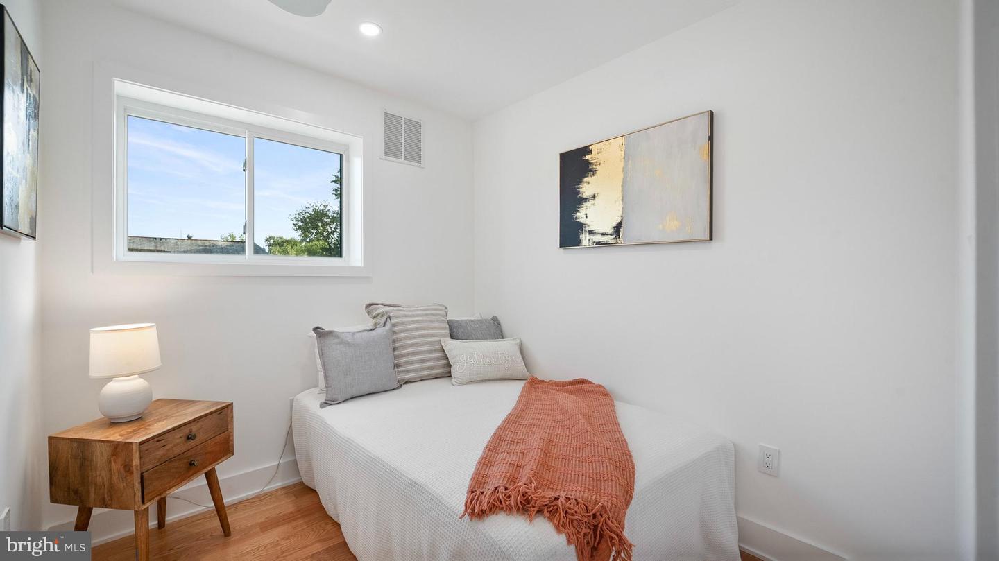 7521 9TH ST NW, WASHINGTON, District Of Columbia 20012, 4 Bedrooms Bedrooms, ,2 BathroomsBathrooms,Residential,For sale,7521 9TH ST NW,DCDC2212372 MLS # DCDC2212372
