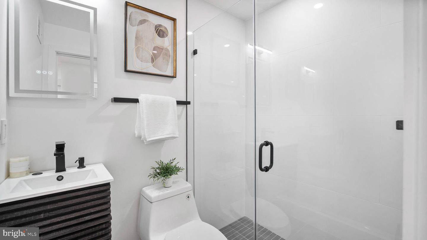 7521 9TH ST NW, WASHINGTON, District Of Columbia 20012, 4 Bedrooms Bedrooms, ,2 BathroomsBathrooms,Residential,For sale,7521 9TH ST NW,DCDC2212372 MLS # DCDC2212372