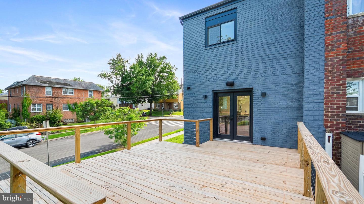 7521 9TH ST NW, WASHINGTON, District Of Columbia 20012, 4 Bedrooms Bedrooms, ,2 BathroomsBathrooms,Residential,For sale,7521 9TH ST NW,DCDC2212372 MLS # DCDC2212372