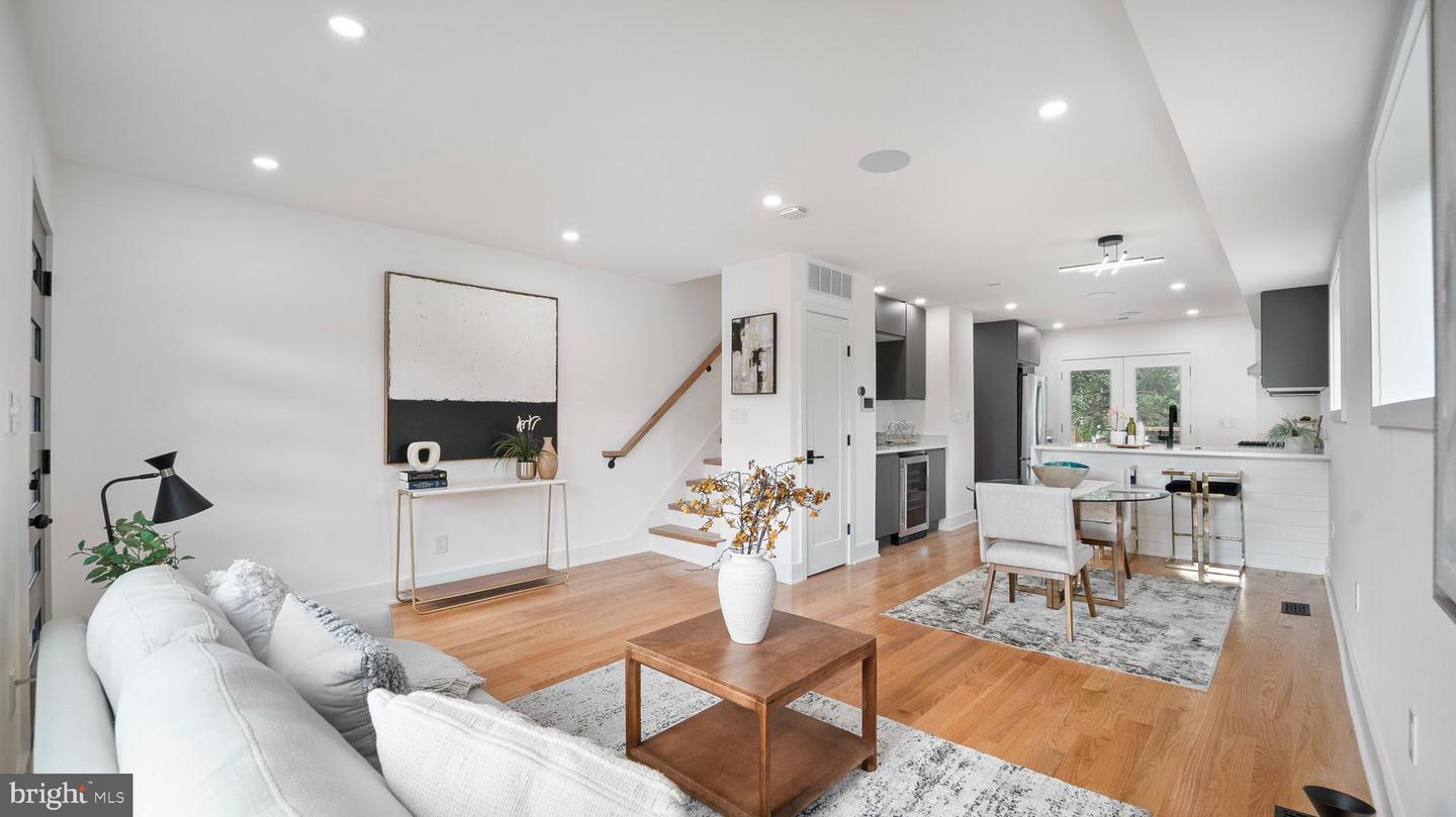 7521 9TH ST NW, WASHINGTON, District Of Columbia 20012, 4 Bedrooms Bedrooms, ,2 BathroomsBathrooms,Residential,For sale,7521 9TH ST NW,DCDC2212372 MLS # DCDC2212372
