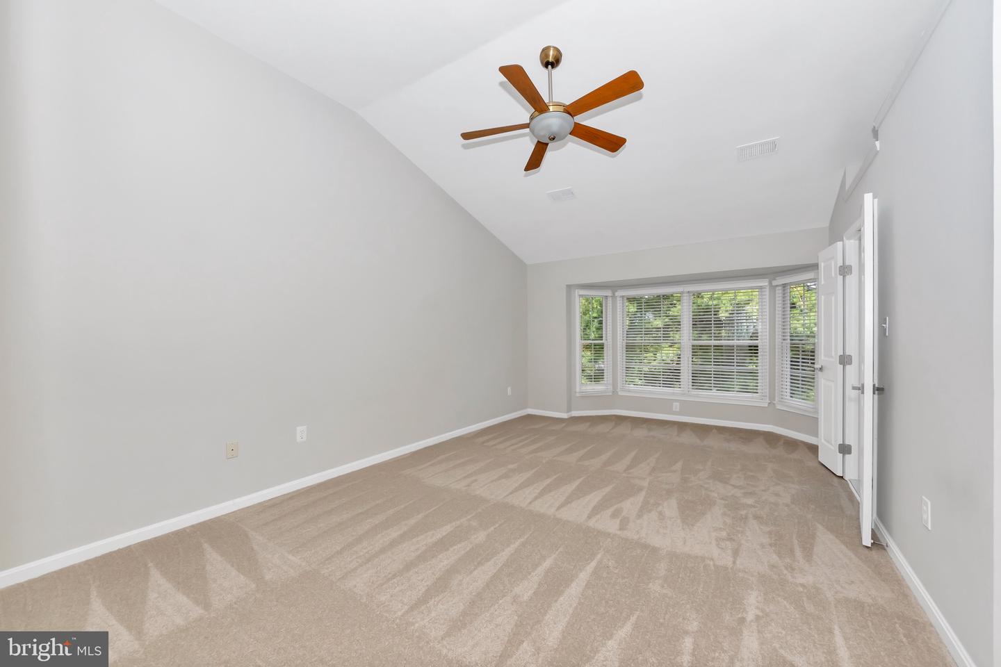 6323 FRANCONIA COMMONS DR, ALEXANDRIA, Virginia 22310, 3 Bedrooms Bedrooms, ,3 BathroomsBathrooms,Residential,For sale,6323 FRANCONIA COMMONS DR,VAFX2257954 MLS # VAFX2257954