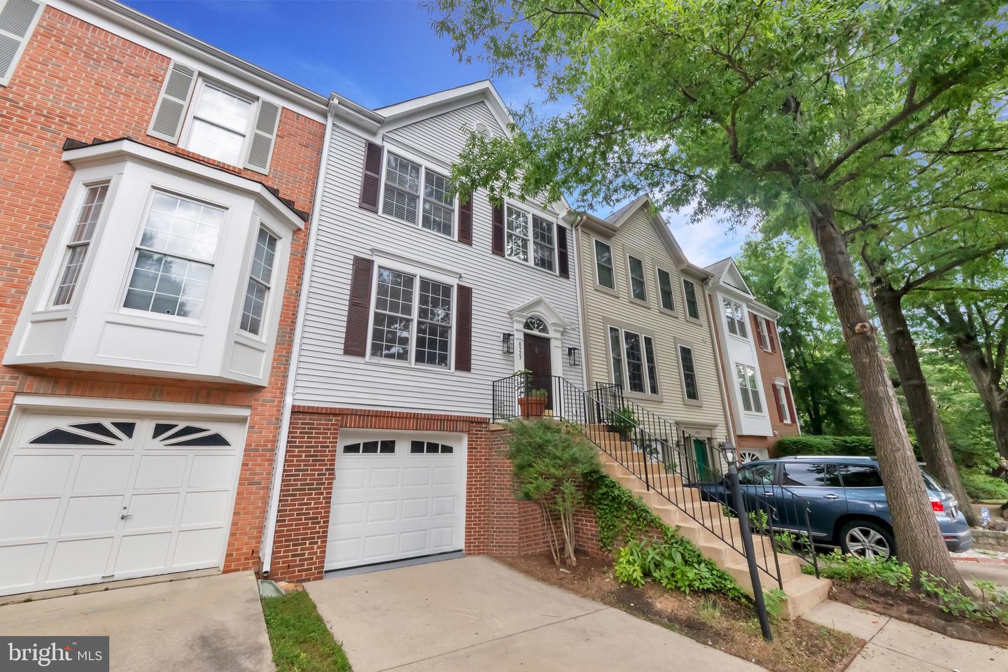 6323 FRANCONIA COMMONS DR, ALEXANDRIA, Virginia 22310, 3 Bedrooms Bedrooms, ,3 BathroomsBathrooms,Residential,For sale,6323 FRANCONIA COMMONS DR,VAFX2257954 MLS # VAFX2257954