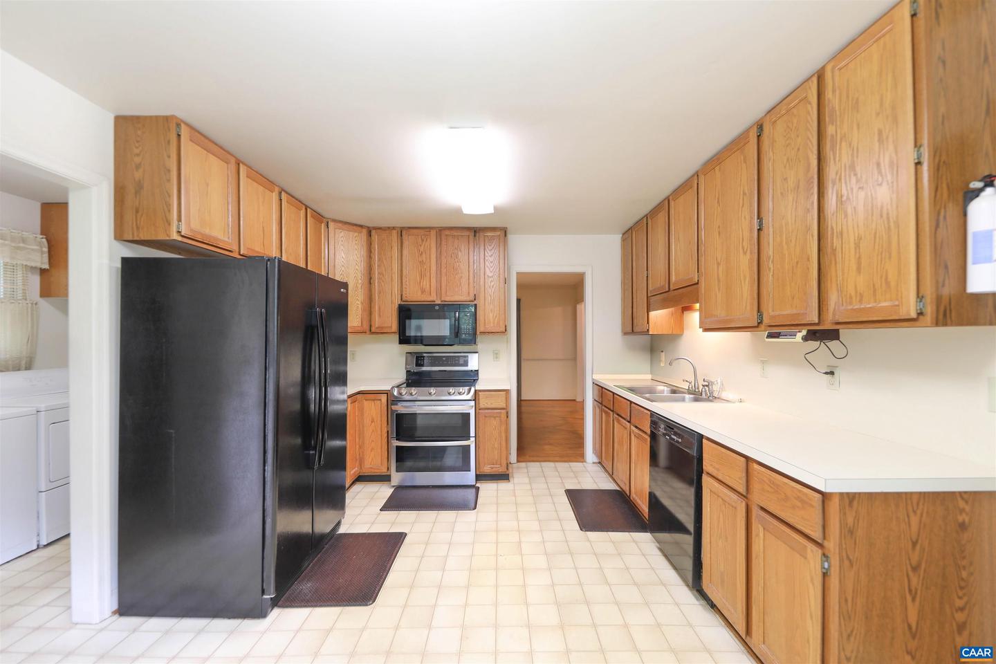 1220 RED PINE CT, CROZET, Virginia 22932, 4 Bedrooms Bedrooms, ,2 BathroomsBathrooms,Residential,For sale,1220 RED PINE CT,667175 MLS # 667175