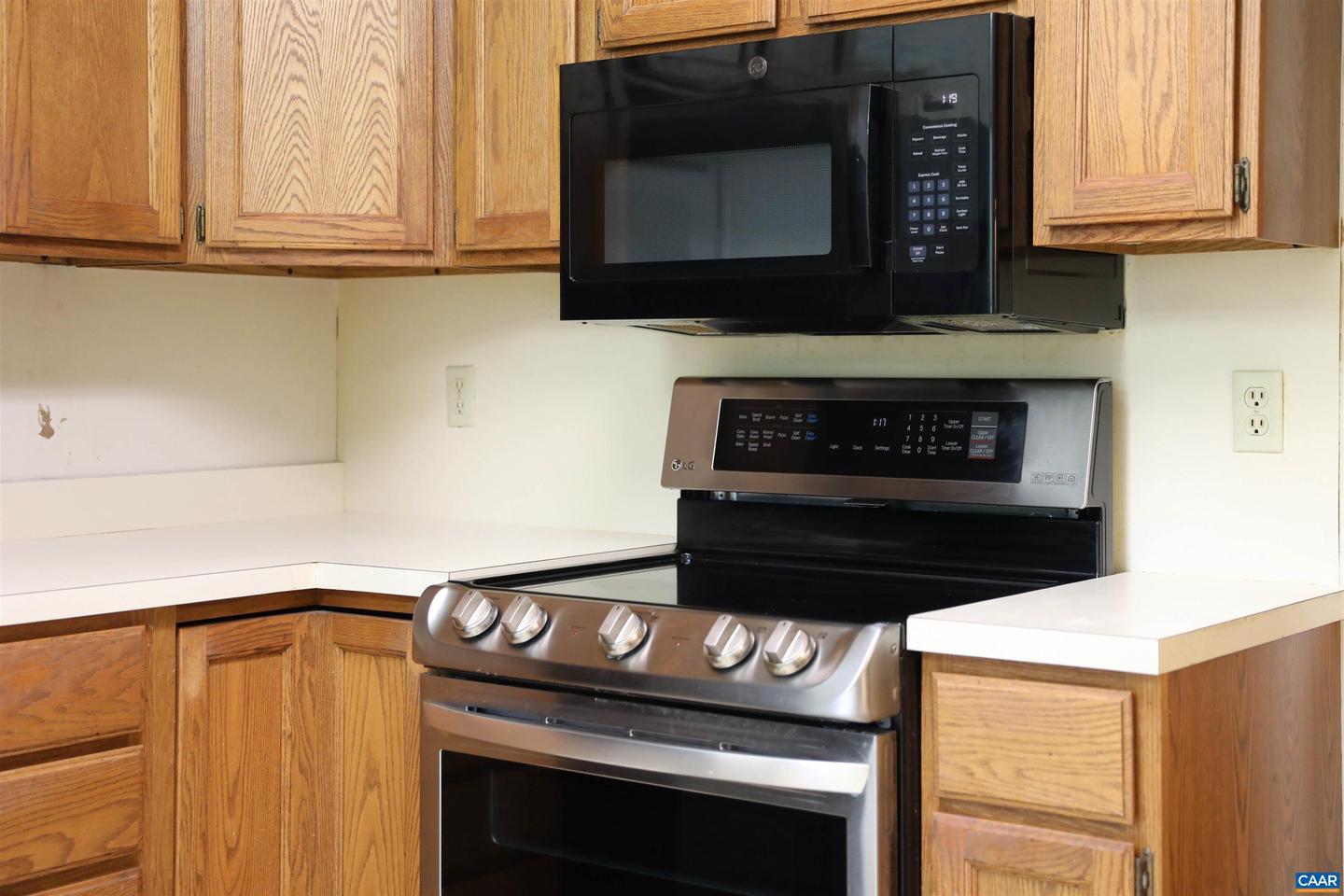 1220 RED PINE CT, CROZET, Virginia 22932, 4 Bedrooms Bedrooms, ,2 BathroomsBathrooms,Residential,For sale,1220 RED PINE CT,667175 MLS # 667175