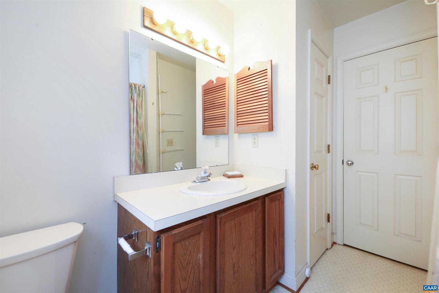 1220 RED PINE CT, CROZET, Virginia 22932, 4 Bedrooms Bedrooms, ,2 BathroomsBathrooms,Residential,For sale,1220 RED PINE CT,667175 MLS # 667175