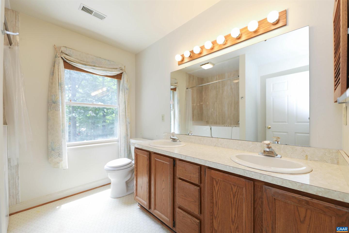 1220 RED PINE CT, CROZET, Virginia 22932, 4 Bedrooms Bedrooms, ,2 BathroomsBathrooms,Residential,For sale,1220 RED PINE CT,667175 MLS # 667175