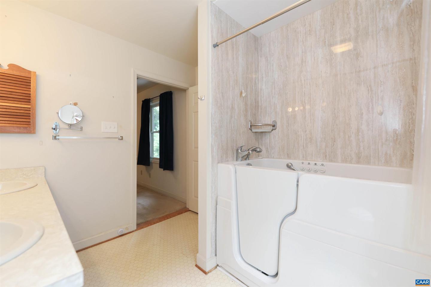 1220 RED PINE CT, CROZET, Virginia 22932, 4 Bedrooms Bedrooms, ,2 BathroomsBathrooms,Residential,For sale,1220 RED PINE CT,667175 MLS # 667175