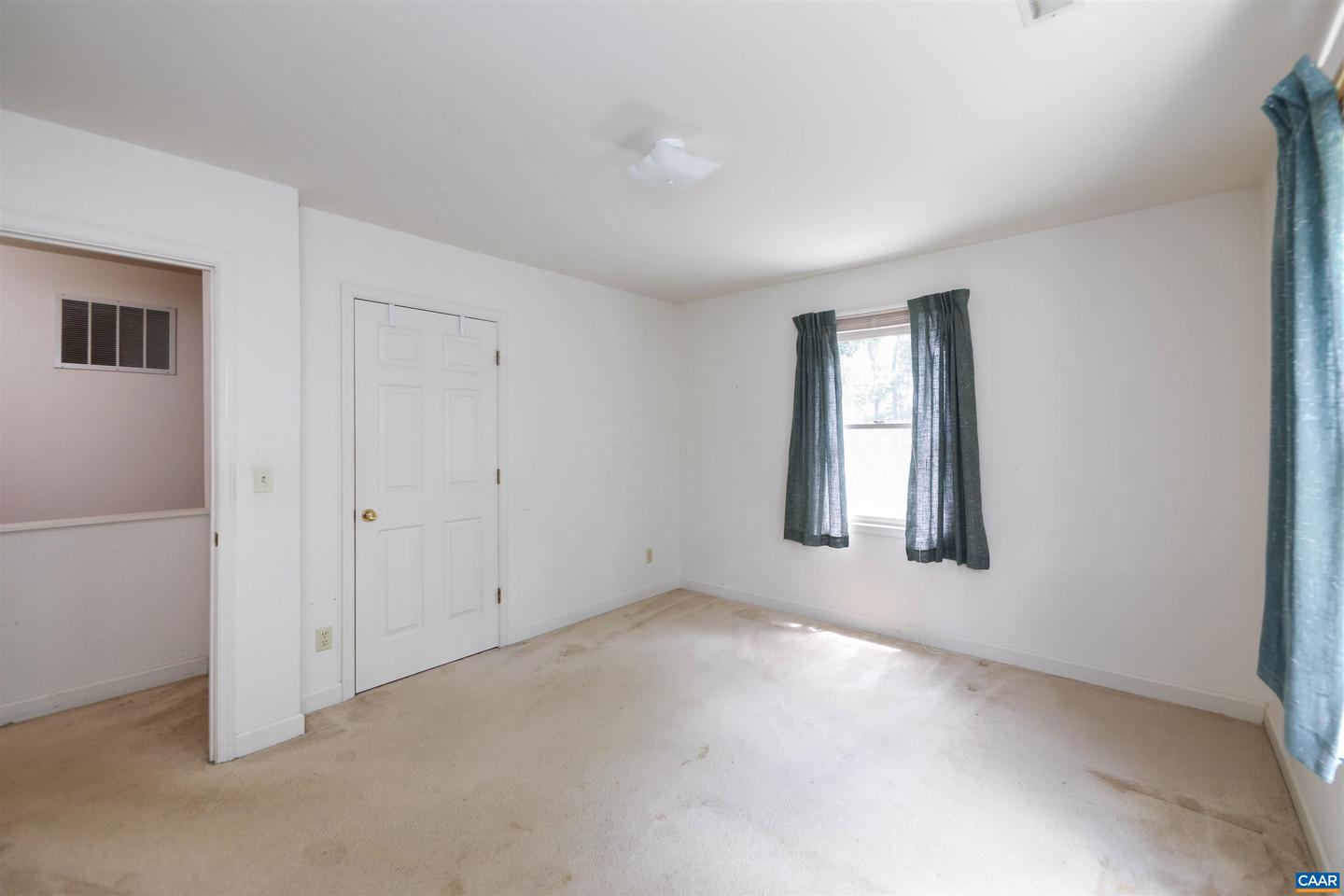 1220 RED PINE CT, CROZET, Virginia 22932, 4 Bedrooms Bedrooms, ,2 BathroomsBathrooms,Residential,For sale,1220 RED PINE CT,667175 MLS # 667175