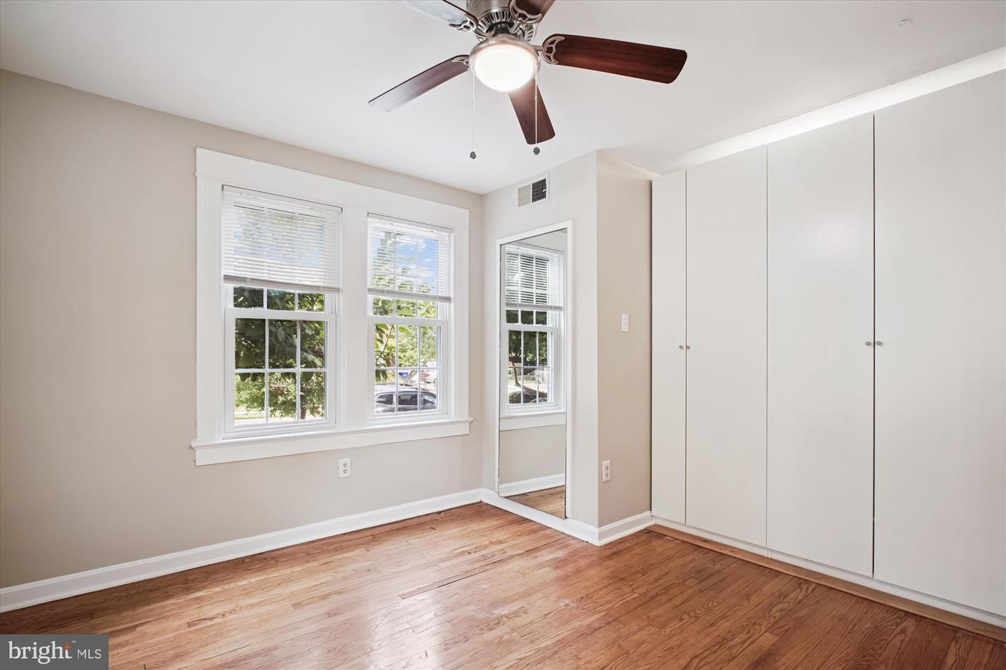 1706 DEWITT AVE #A, ALEXANDRIA, Virginia 22301, 1 Bedroom Bedrooms, ,1 BathroomBathrooms,Residential,For sale,1706 DEWITT AVE #A,VAAX2047920 MLS # VAAX2047920
