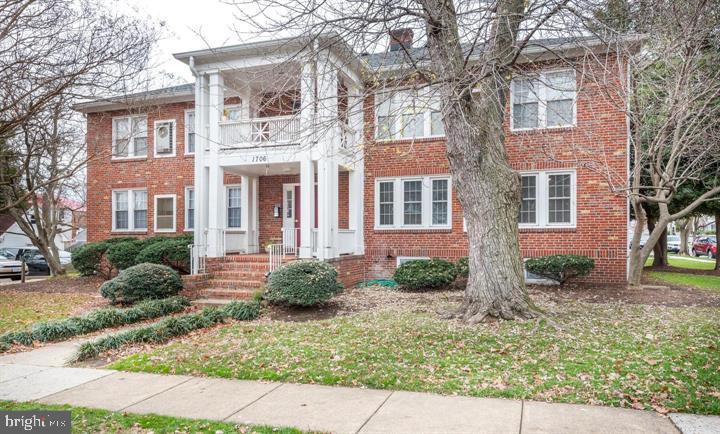 1706 DEWITT AVE #A, ALEXANDRIA, Virginia 22301, 1 Bedroom Bedrooms, ,1 BathroomBathrooms,Residential,For sale,1706 DEWITT AVE #A,VAAX2047920 MLS # VAAX2047920