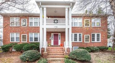 1706 DEWITT AVE #A, ALEXANDRIA, Virginia 22301, 1 Bedroom Bedrooms, ,1 BathroomBathrooms,Residential,For sale,1706 DEWITT AVE #A,VAAX2047920 MLS # VAAX2047920