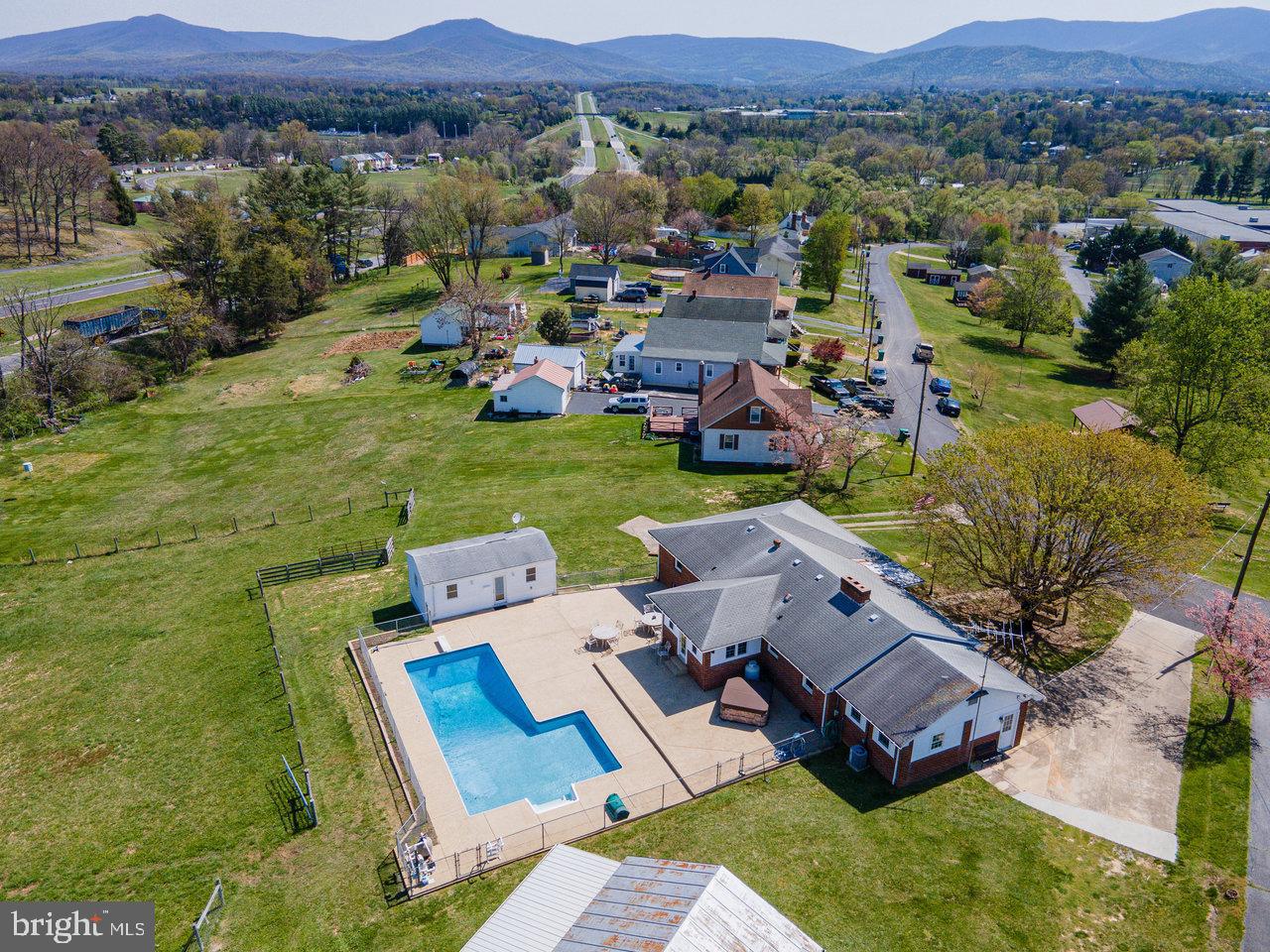 62 ROSSER DR, LURAY, Virginia 22835, 3 Bedrooms Bedrooms, ,2 BathroomsBathrooms,Residential,For sale,62 ROSSER DR,VAPA2004386 MLS # VAPA2004386