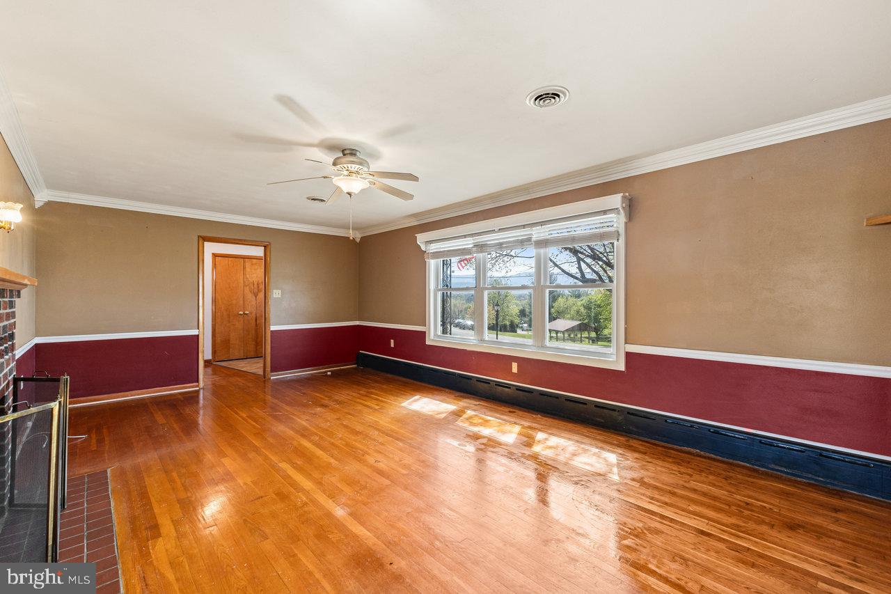 62 ROSSER DR, LURAY, Virginia 22835, 3 Bedrooms Bedrooms, ,2 BathroomsBathrooms,Residential,For sale,62 ROSSER DR,VAPA2004386 MLS # VAPA2004386