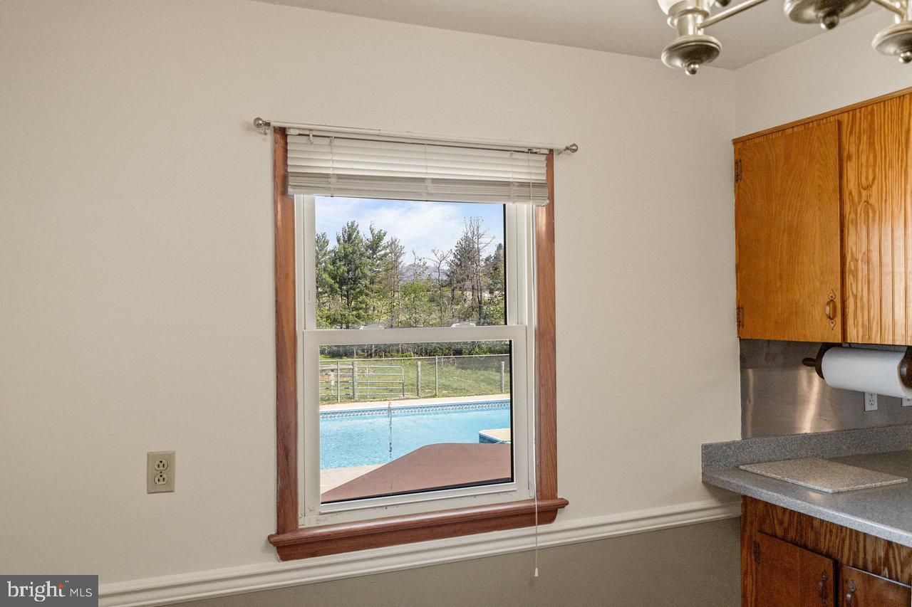 62 ROSSER DR, LURAY, Virginia 22835, 3 Bedrooms Bedrooms, ,2 BathroomsBathrooms,Residential,For sale,62 ROSSER DR,VAPA2004386 MLS # VAPA2004386