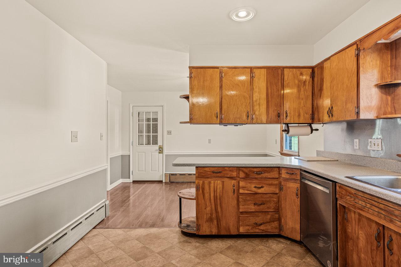 62 ROSSER DR, LURAY, Virginia 22835, 3 Bedrooms Bedrooms, ,2 BathroomsBathrooms,Residential,For sale,62 ROSSER DR,VAPA2004386 MLS # VAPA2004386