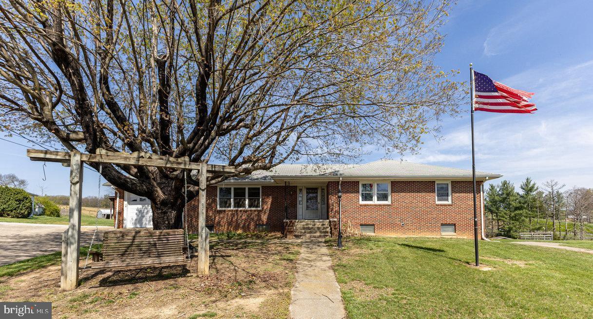 62 ROSSER DR, LURAY, Virginia 22835, 3 Bedrooms Bedrooms, ,2 BathroomsBathrooms,Residential,For sale,62 ROSSER DR,VAPA2004386 MLS # VAPA2004386