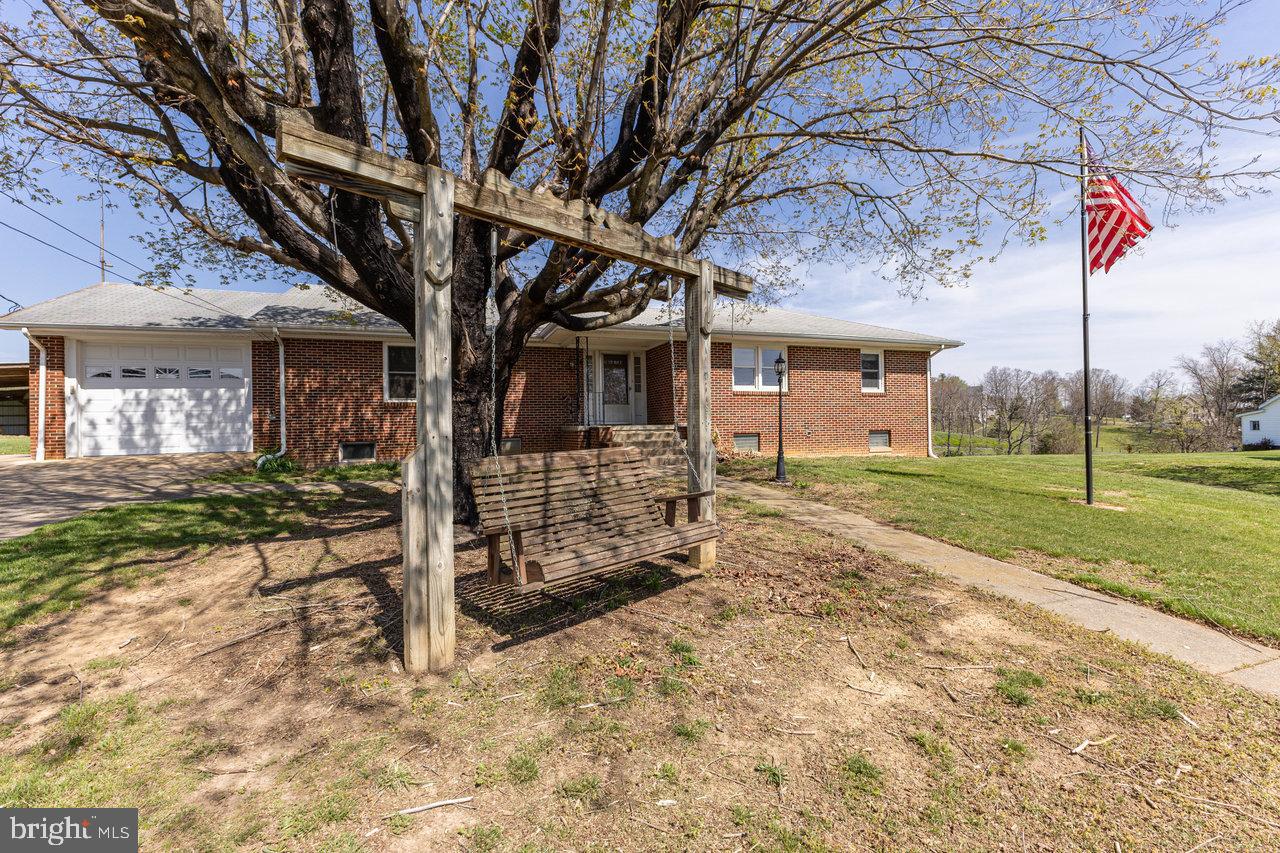 62 ROSSER DR, LURAY, Virginia 22835, 3 Bedrooms Bedrooms, ,2 BathroomsBathrooms,Residential,For sale,62 ROSSER DR,VAPA2004386 MLS # VAPA2004386