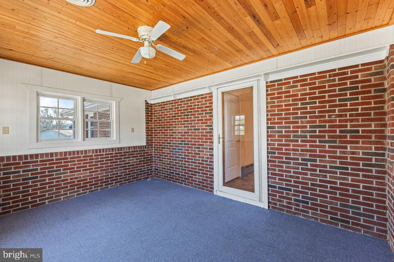 62 ROSSER DR, LURAY, Virginia 22835, 3 Bedrooms Bedrooms, ,2 BathroomsBathrooms,Residential,For sale,62 ROSSER DR,VAPA2004386 MLS # VAPA2004386