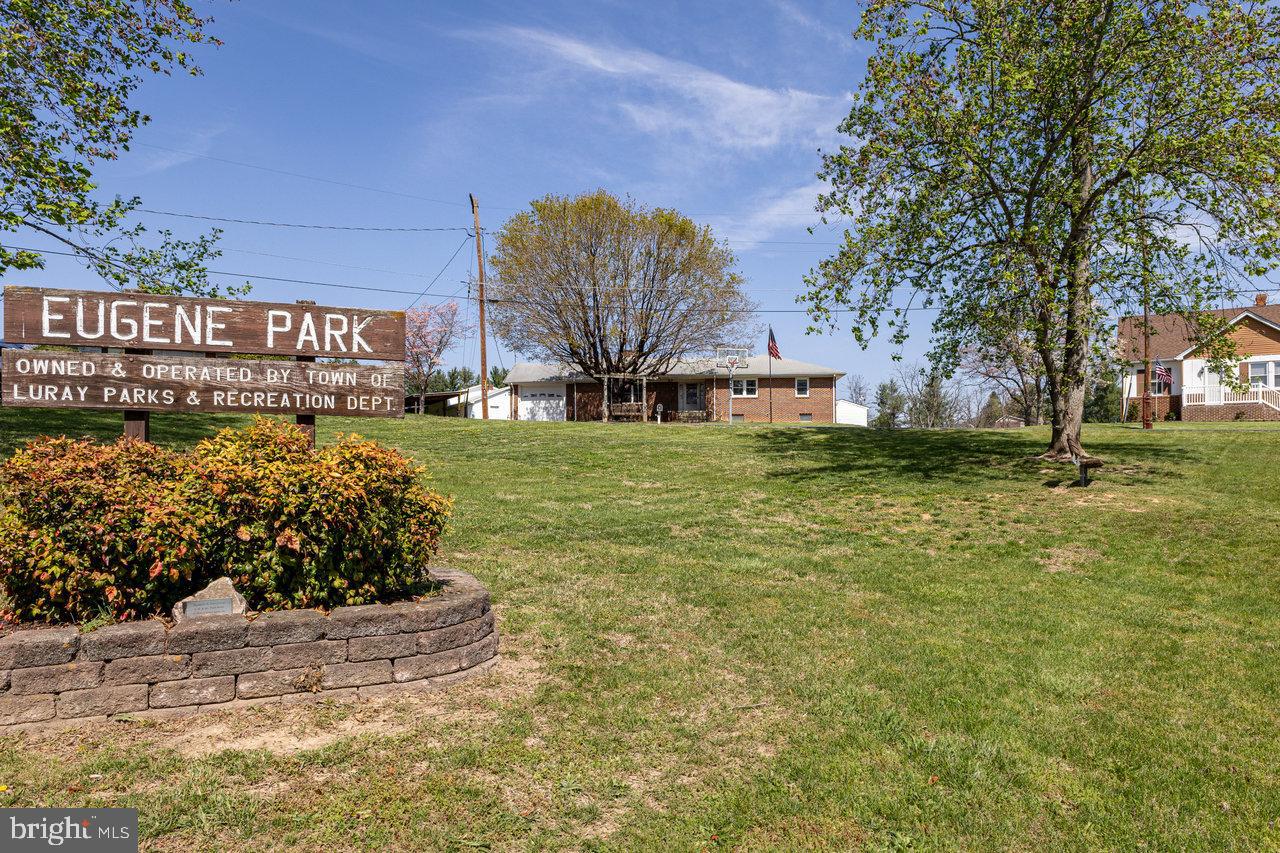 62 ROSSER DR, LURAY, Virginia 22835, 3 Bedrooms Bedrooms, ,2 BathroomsBathrooms,Residential,For sale,62 ROSSER DR,VAPA2004386 MLS # VAPA2004386