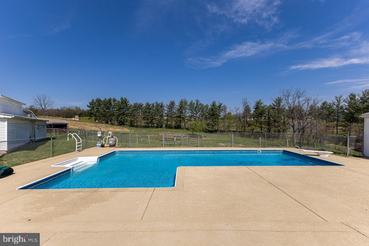 62 ROSSER DR, LURAY, Virginia 22835, 3 Bedrooms Bedrooms, ,2 BathroomsBathrooms,Residential,For sale,62 ROSSER DR,VAPA2004386 MLS # VAPA2004386