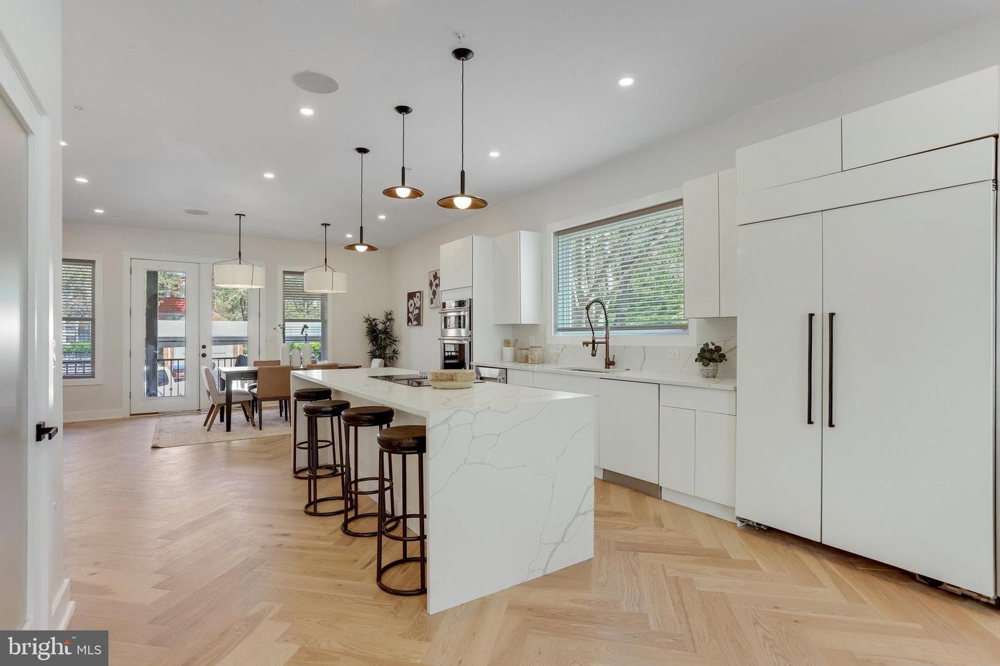 1600 37TH ST NW, WASHINGTON, District Of Columbia 20007, 5 Bedrooms Bedrooms, ,4 BathroomsBathrooms,Residential,For sale,1600 37TH ST NW,DCDC2187336 MLS # DCDC2187336