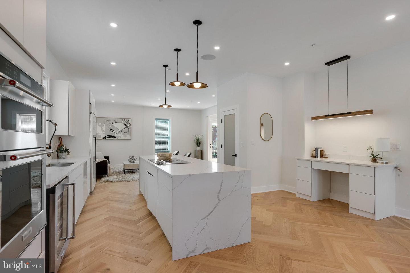 1600 37TH ST NW, WASHINGTON, District Of Columbia 20007, 5 Bedrooms Bedrooms, ,4 BathroomsBathrooms,Residential,For sale,1600 37TH ST NW,DCDC2187336 MLS # DCDC2187336