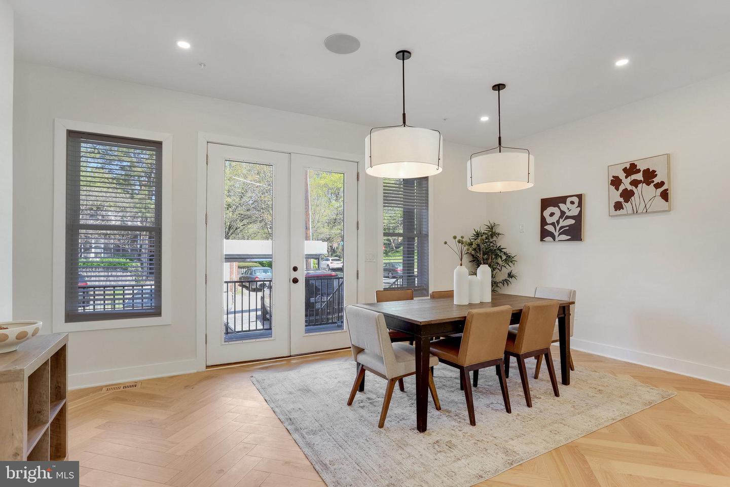 1600 37TH ST NW, WASHINGTON, District Of Columbia 20007, 5 Bedrooms Bedrooms, ,4 BathroomsBathrooms,Residential,For sale,1600 37TH ST NW,DCDC2187336 MLS # DCDC2187336