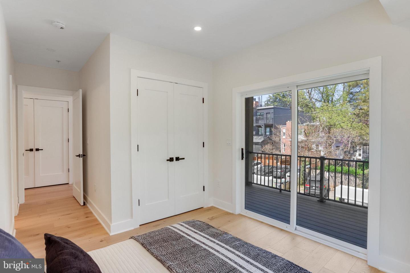 1600 37TH ST NW, WASHINGTON, District Of Columbia 20007, 5 Bedrooms Bedrooms, ,4 BathroomsBathrooms,Residential,For sale,1600 37TH ST NW,DCDC2187336 MLS # DCDC2187336