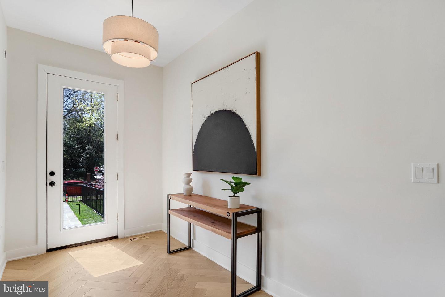 1600 37TH ST NW, WASHINGTON, District Of Columbia 20007, 5 Bedrooms Bedrooms, ,4 BathroomsBathrooms,Residential,For sale,1600 37TH ST NW,DCDC2187336 MLS # DCDC2187336