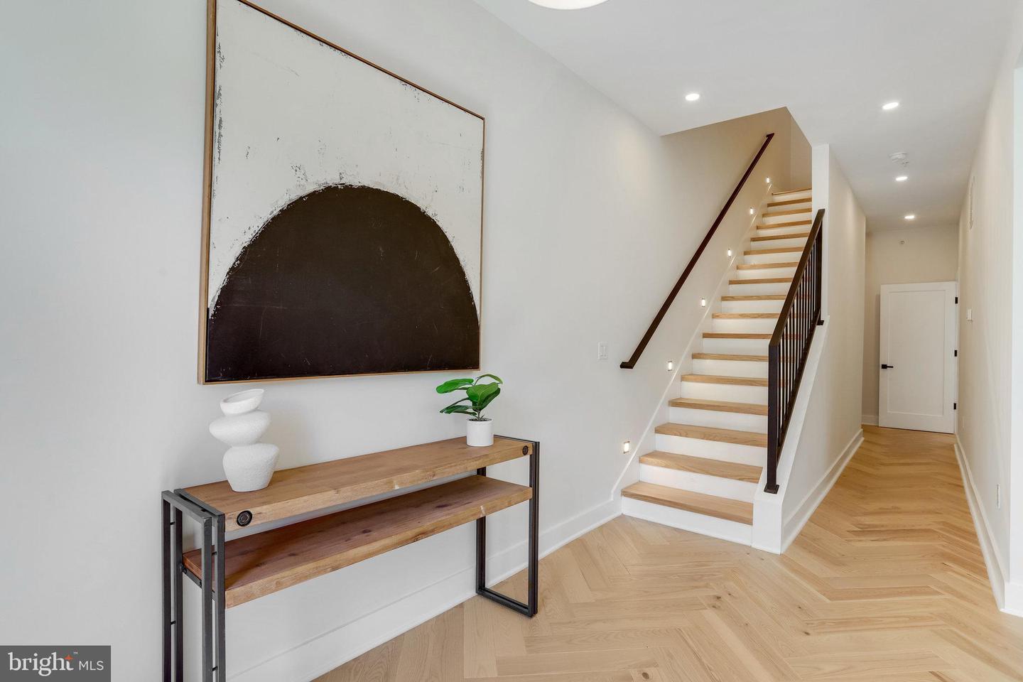 1600 37TH ST NW, WASHINGTON, District Of Columbia 20007, 5 Bedrooms Bedrooms, ,4 BathroomsBathrooms,Residential,For sale,1600 37TH ST NW,DCDC2187336 MLS # DCDC2187336