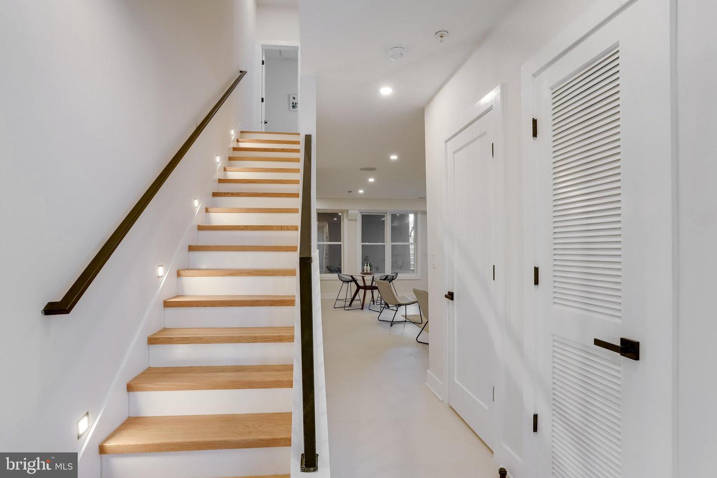 1600 37TH ST NW, WASHINGTON, District Of Columbia 20007, 5 Bedrooms Bedrooms, ,4 BathroomsBathrooms,Residential,For sale,1600 37TH ST NW,DCDC2187336 MLS # DCDC2187336