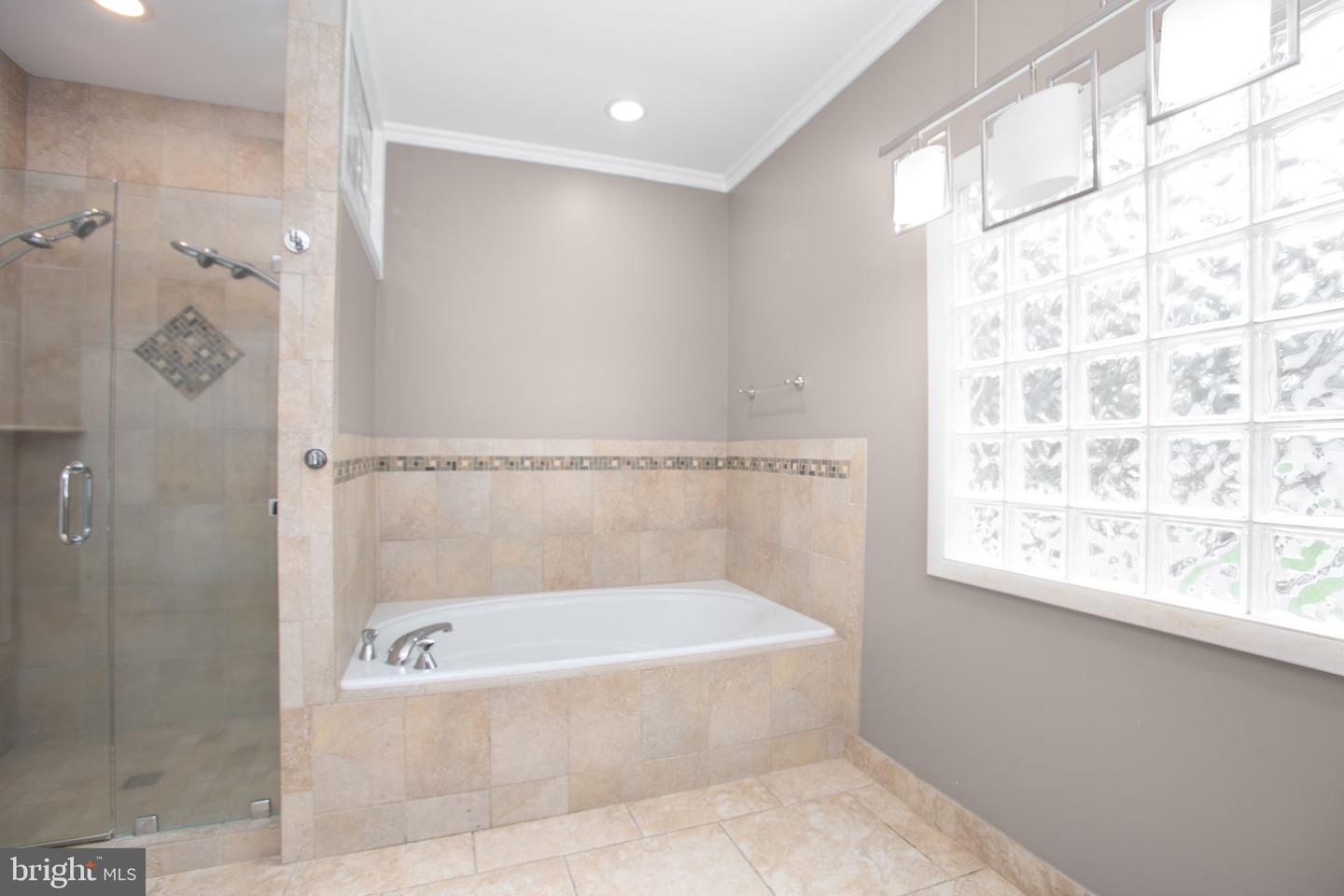 14500 RIVER JUNCTION DR, FREDERICKSBURG, Virginia 22407, 5 Bedrooms Bedrooms, ,3 BathroomsBathrooms,Residential,For sale,14500 RIVER JUNCTION DR,VASP2032302 MLS # VASP2032302