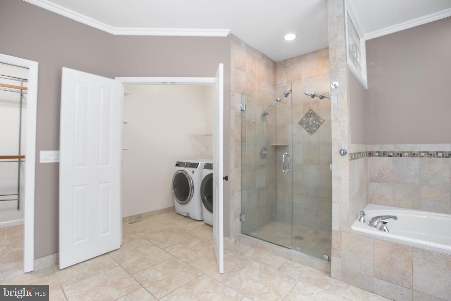 14500 RIVER JUNCTION DR, FREDERICKSBURG, Virginia 22407, 5 Bedrooms Bedrooms, ,3 BathroomsBathrooms,Residential,For sale,14500 RIVER JUNCTION DR,VASP2032302 MLS # VASP2032302