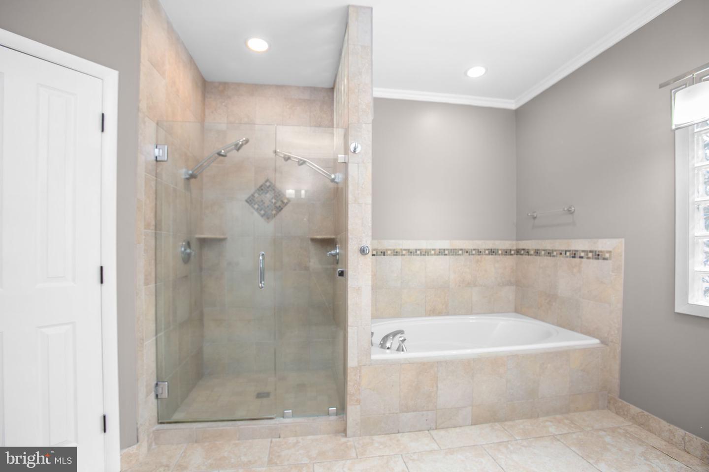14500 RIVER JUNCTION DR, FREDERICKSBURG, Virginia 22407, 5 Bedrooms Bedrooms, ,3 BathroomsBathrooms,Residential,For sale,14500 RIVER JUNCTION DR,VASP2032302 MLS # VASP2032302