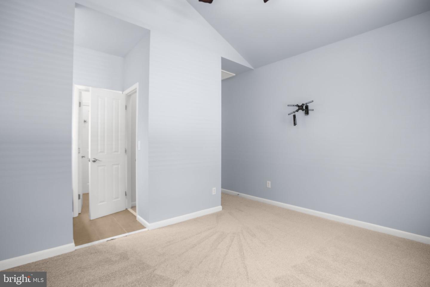 14500 RIVER JUNCTION DR, FREDERICKSBURG, Virginia 22407, 5 Bedrooms Bedrooms, ,3 BathroomsBathrooms,Residential,For sale,14500 RIVER JUNCTION DR,VASP2032302 MLS # VASP2032302