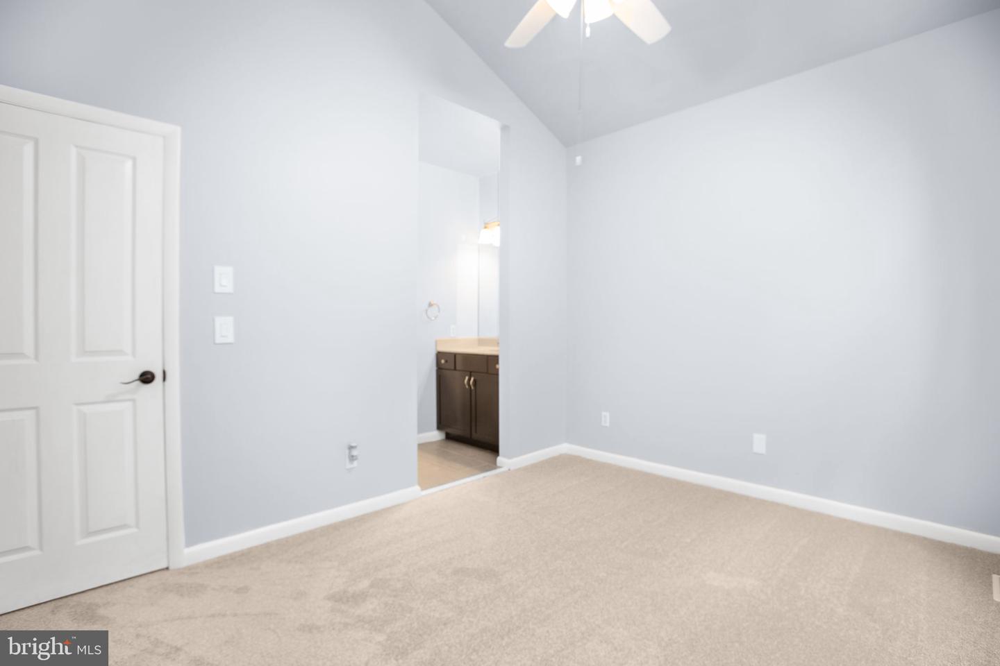 14500 RIVER JUNCTION DR, FREDERICKSBURG, Virginia 22407, 5 Bedrooms Bedrooms, ,3 BathroomsBathrooms,Residential,For sale,14500 RIVER JUNCTION DR,VASP2032302 MLS # VASP2032302