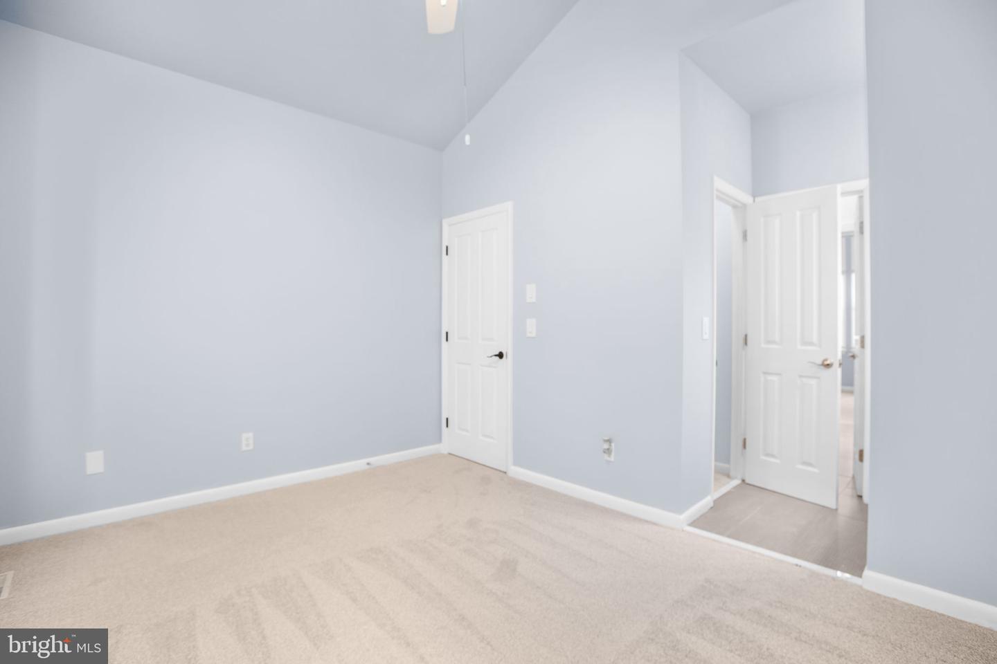 14500 RIVER JUNCTION DR, FREDERICKSBURG, Virginia 22407, 5 Bedrooms Bedrooms, ,3 BathroomsBathrooms,Residential,For sale,14500 RIVER JUNCTION DR,VASP2032302 MLS # VASP2032302