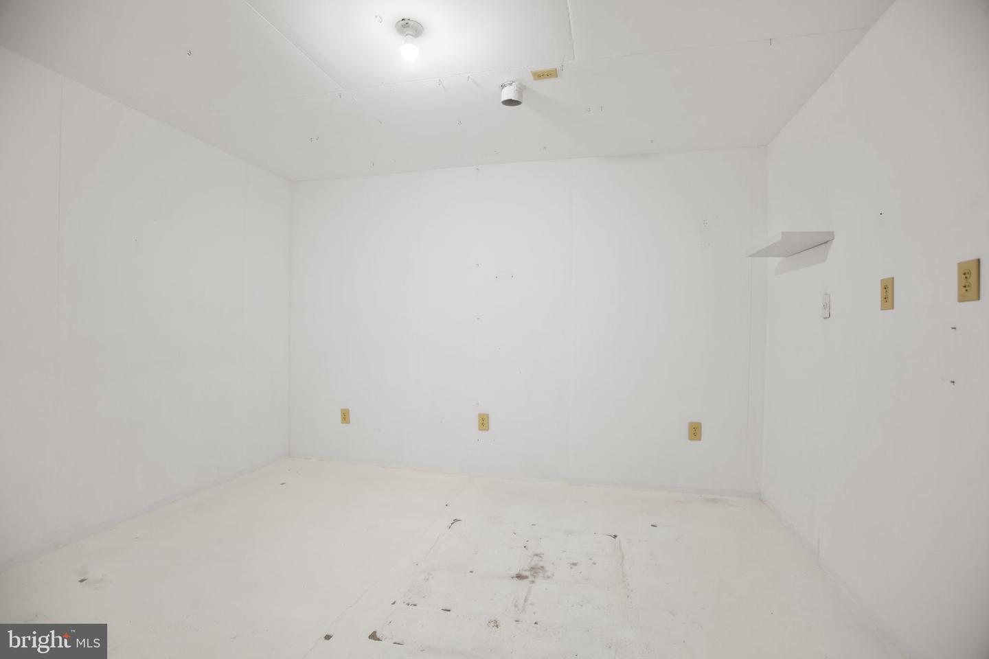 14500 RIVER JUNCTION DR, FREDERICKSBURG, Virginia 22407, 5 Bedrooms Bedrooms, ,3 BathroomsBathrooms,Residential,For sale,14500 RIVER JUNCTION DR,VASP2032302 MLS # VASP2032302