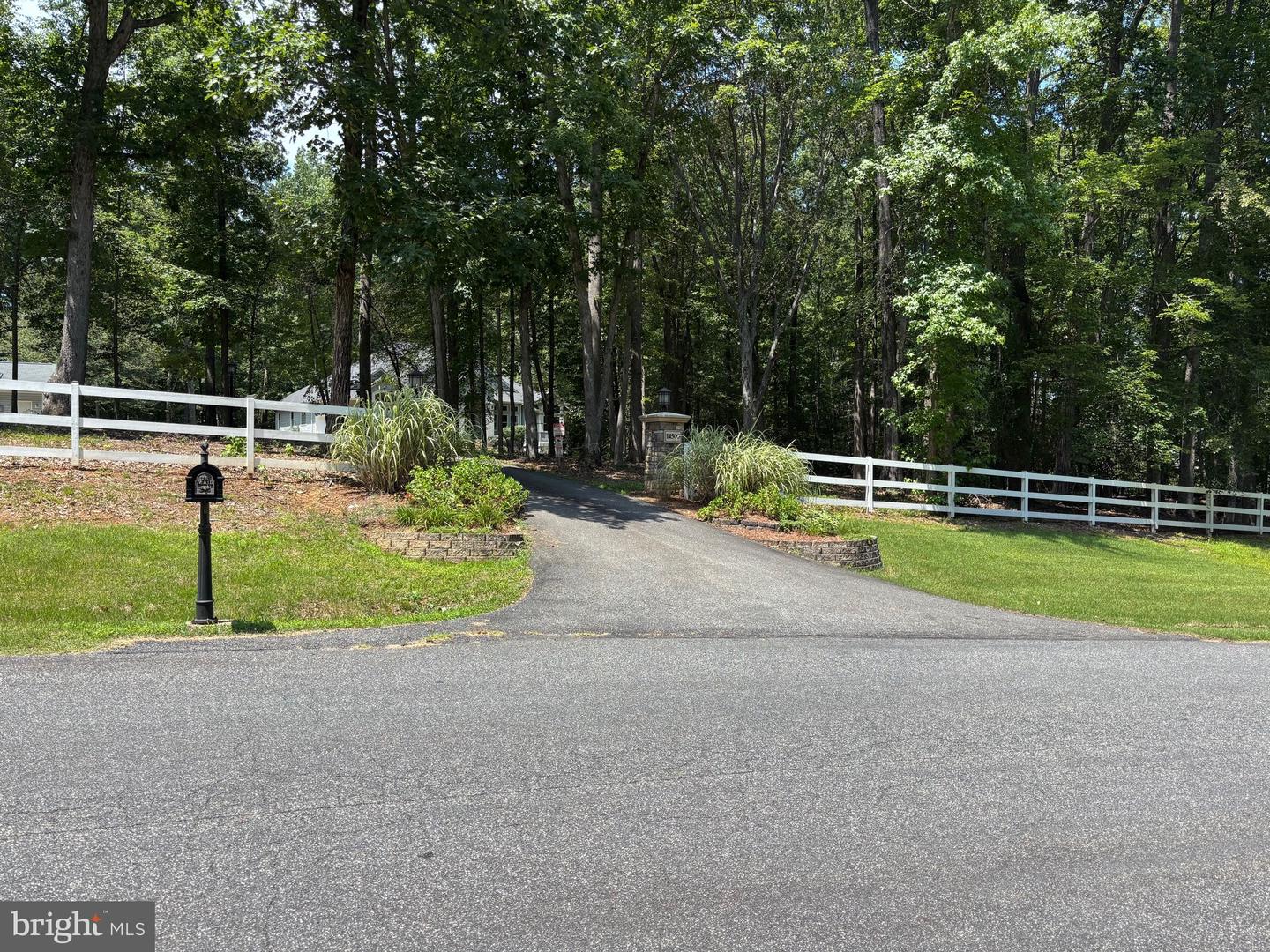 14500 RIVER JUNCTION DR, FREDERICKSBURG, Virginia 22407, 5 Bedrooms Bedrooms, ,3 BathroomsBathrooms,Residential,For sale,14500 RIVER JUNCTION DR,VASP2032302 MLS # VASP2032302