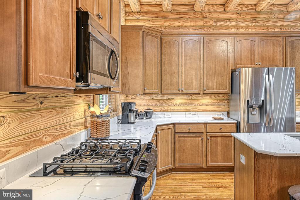 123 SHOREWOOD DR, MINERAL, Virginia 23117, 4 Bedrooms Bedrooms, ,4 BathroomsBathrooms,Residential,123 SHOREWOOD DR,VALA2008166 MLS # VALA2008166