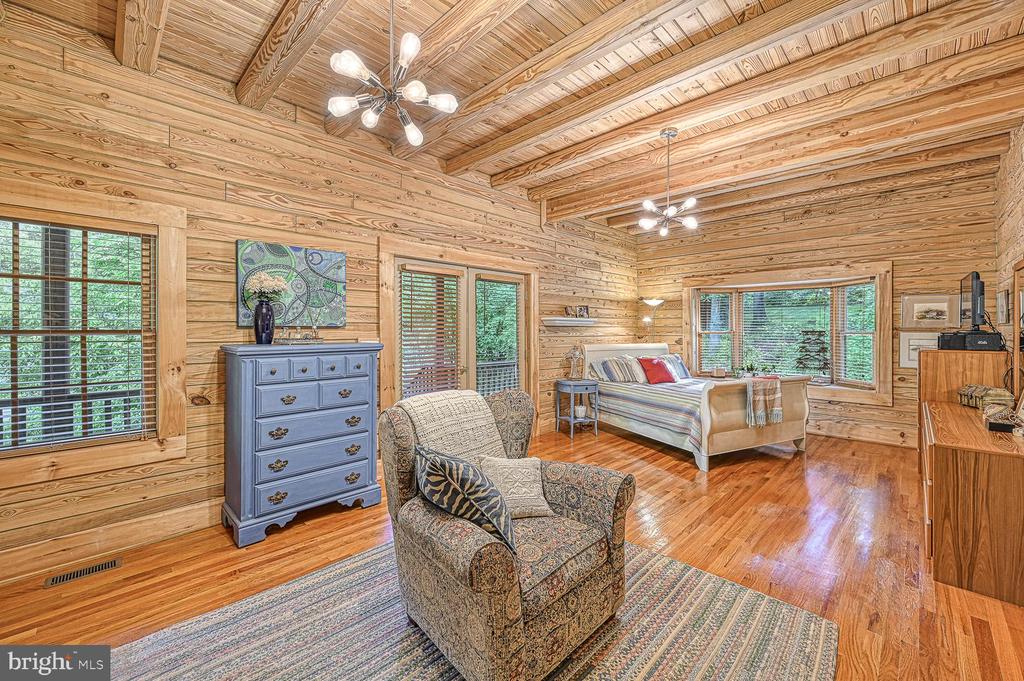 123 SHOREWOOD DR, MINERAL, Virginia 23117, 4 Bedrooms Bedrooms, ,4 BathroomsBathrooms,Residential,123 SHOREWOOD DR,VALA2008166 MLS # VALA2008166