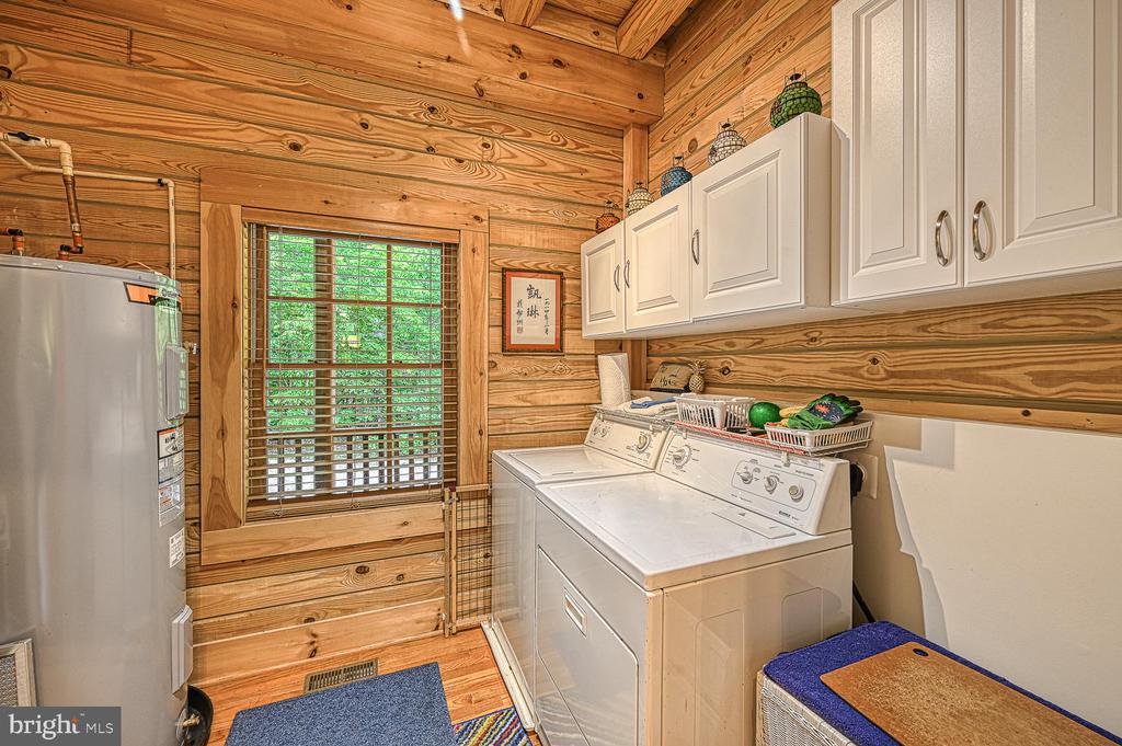 123 SHOREWOOD DR, MINERAL, Virginia 23117, 4 Bedrooms Bedrooms, ,4 BathroomsBathrooms,Residential,123 SHOREWOOD DR,VALA2008166 MLS # VALA2008166
