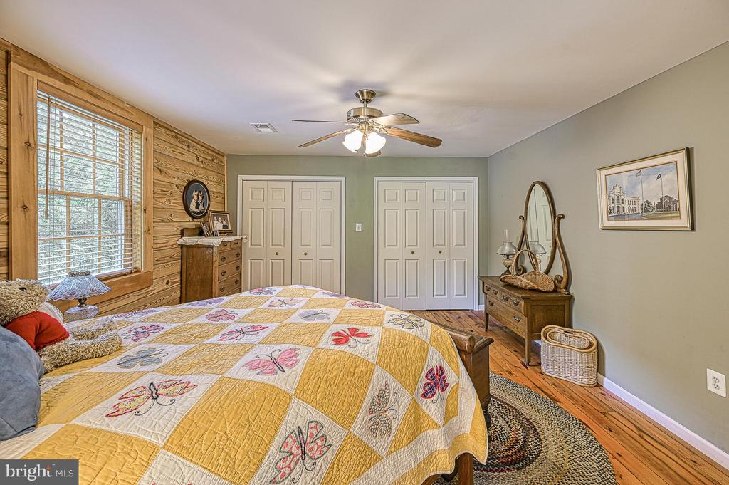 123 SHOREWOOD DR, MINERAL, Virginia 23117, 4 Bedrooms Bedrooms, ,4 BathroomsBathrooms,Residential,123 SHOREWOOD DR,VALA2008166 MLS # VALA2008166