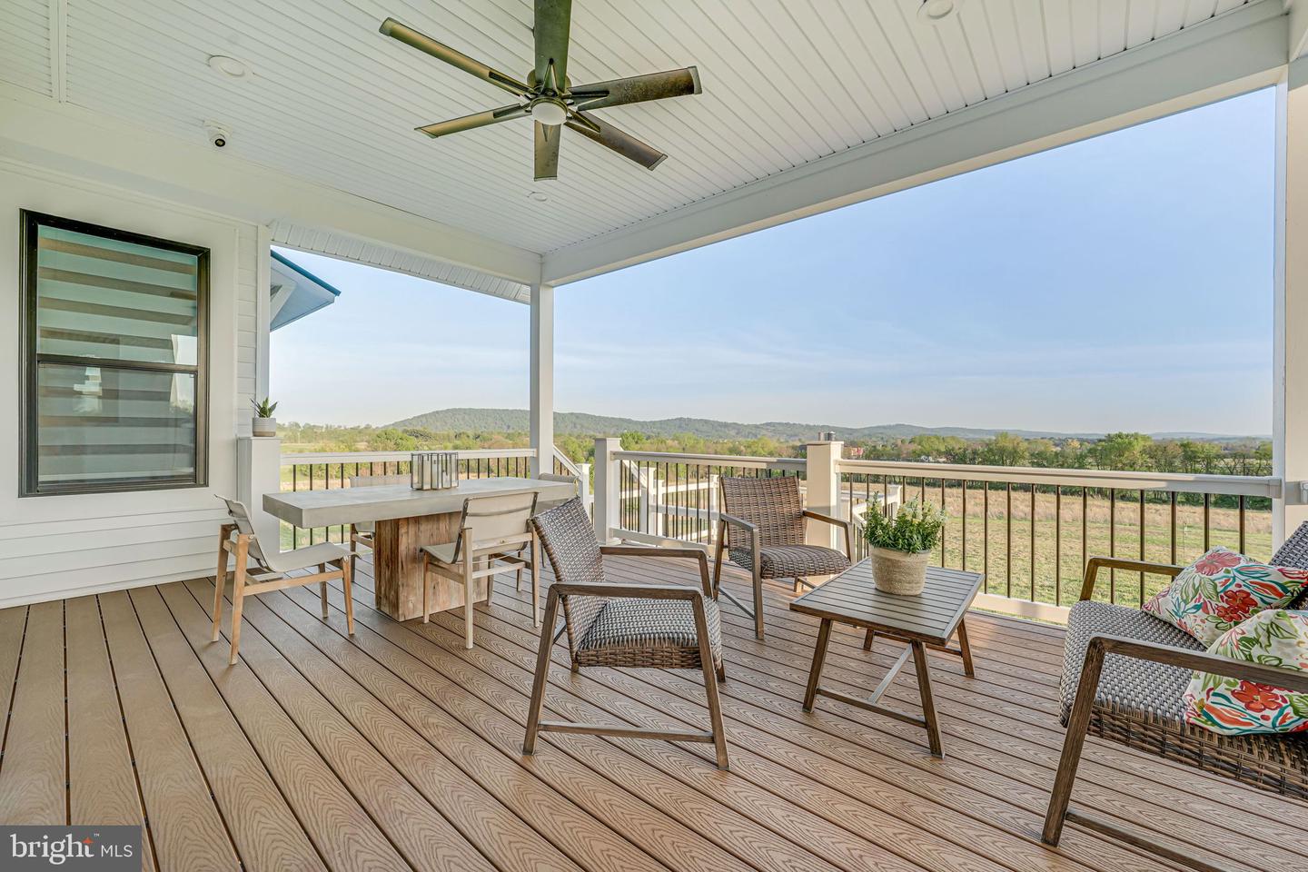12116 PETEY LN, LOVETTSVILLE, Virginia 20180, 5 Bedrooms Bedrooms, ,4 BathroomsBathrooms,Residential,For sale,12116 PETEY LN,VALO2094624 MLS # VALO2094624