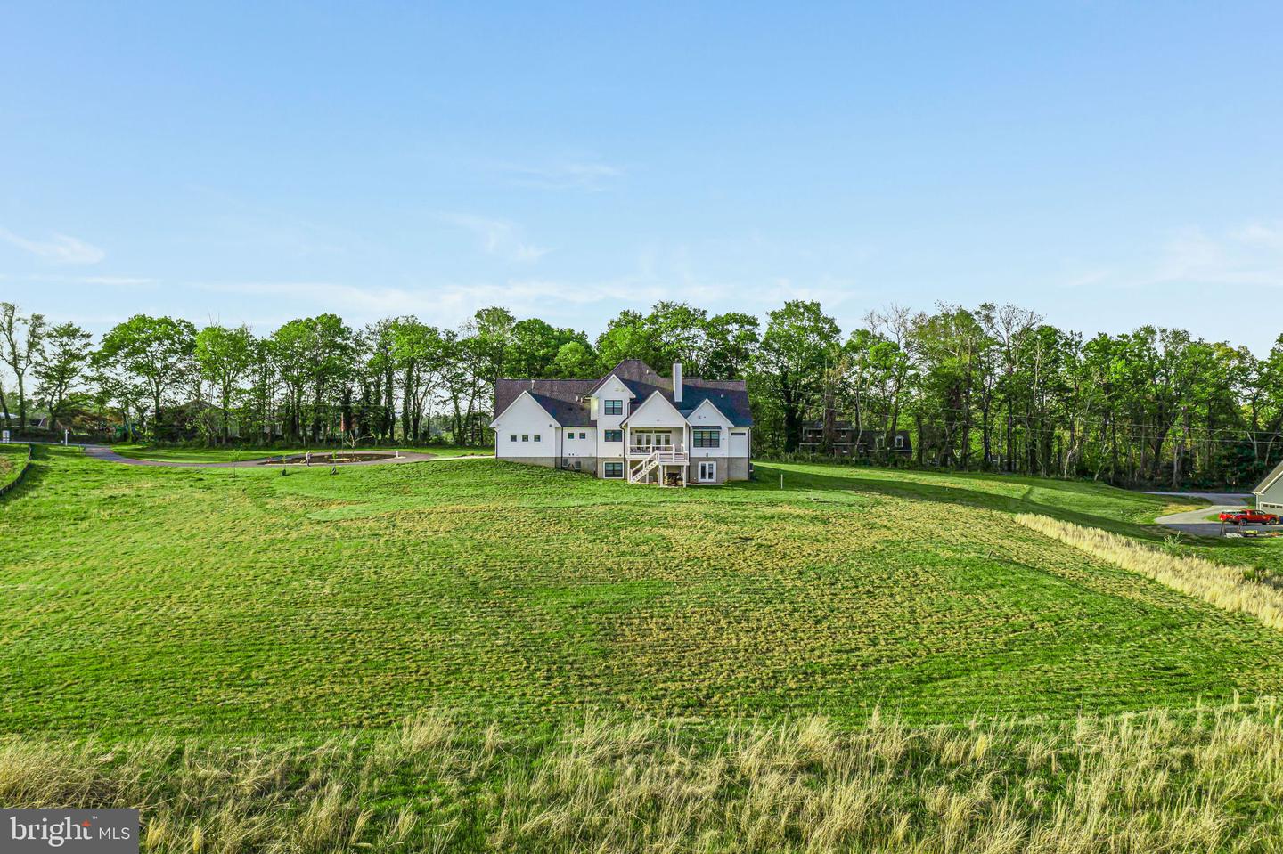12116 PETEY LN, LOVETTSVILLE, Virginia 20180, 5 Bedrooms Bedrooms, ,4 BathroomsBathrooms,Residential,For sale,12116 PETEY LN,VALO2094624 MLS # VALO2094624