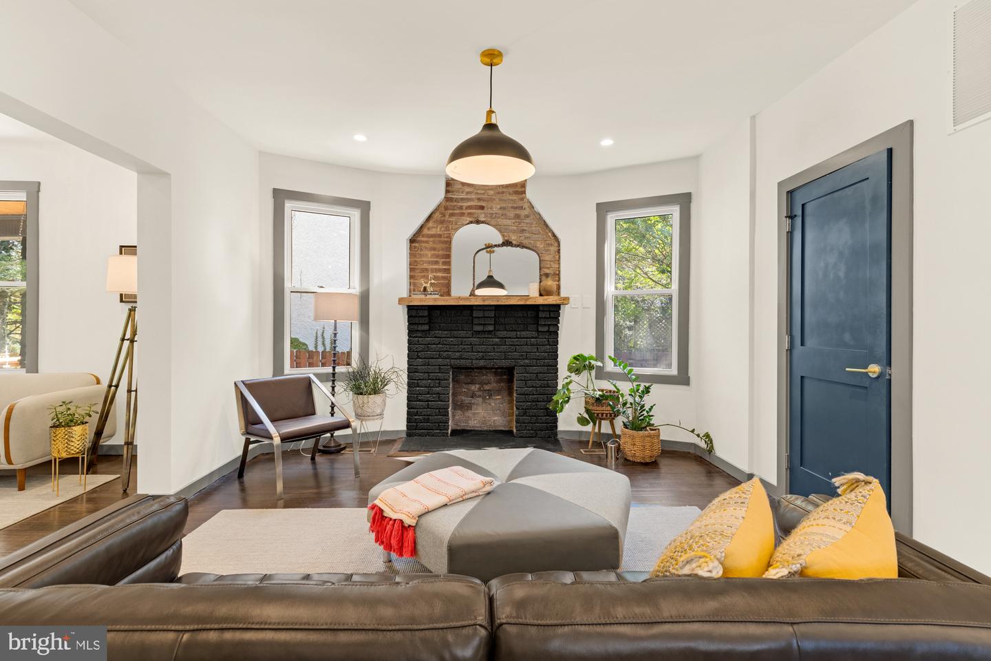 1925 LAWRENCE ST NE, WASHINGTON, District Of Columbia 20018, 6 Bedrooms Bedrooms, ,4 BathroomsBathrooms,Residential,For sale,1925 LAWRENCE ST NE,DCDC2197354 MLS # DCDC2197354