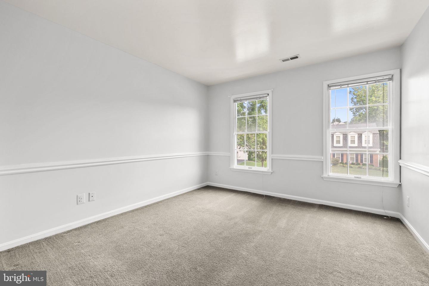 27 CATHEDRAL LN, STAFFORD, Virginia 22554, 4 Bedrooms Bedrooms, ,2 BathroomsBathrooms,Residential,For sale,27 CATHEDRAL LN,VAST2038994 MLS # VAST2038994