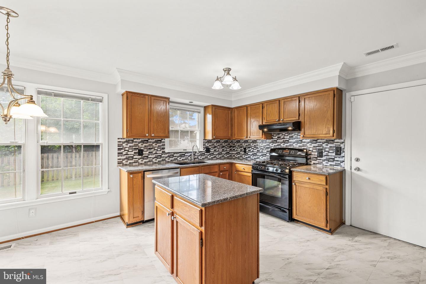27 CATHEDRAL LN, STAFFORD, Virginia 22554, 4 Bedrooms Bedrooms, ,2 BathroomsBathrooms,Residential,For sale,27 CATHEDRAL LN,VAST2038994 MLS # VAST2038994