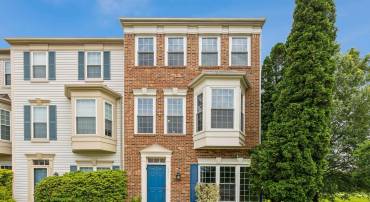 43261 CHOKEBERRY SQ, ASHBURN, Virginia 20147, 4 Bedrooms Bedrooms, ,3 BathroomsBathrooms,Residential,For sale,43261 CHOKEBERRY SQ,VALO2097280 MLS # VALO2097280