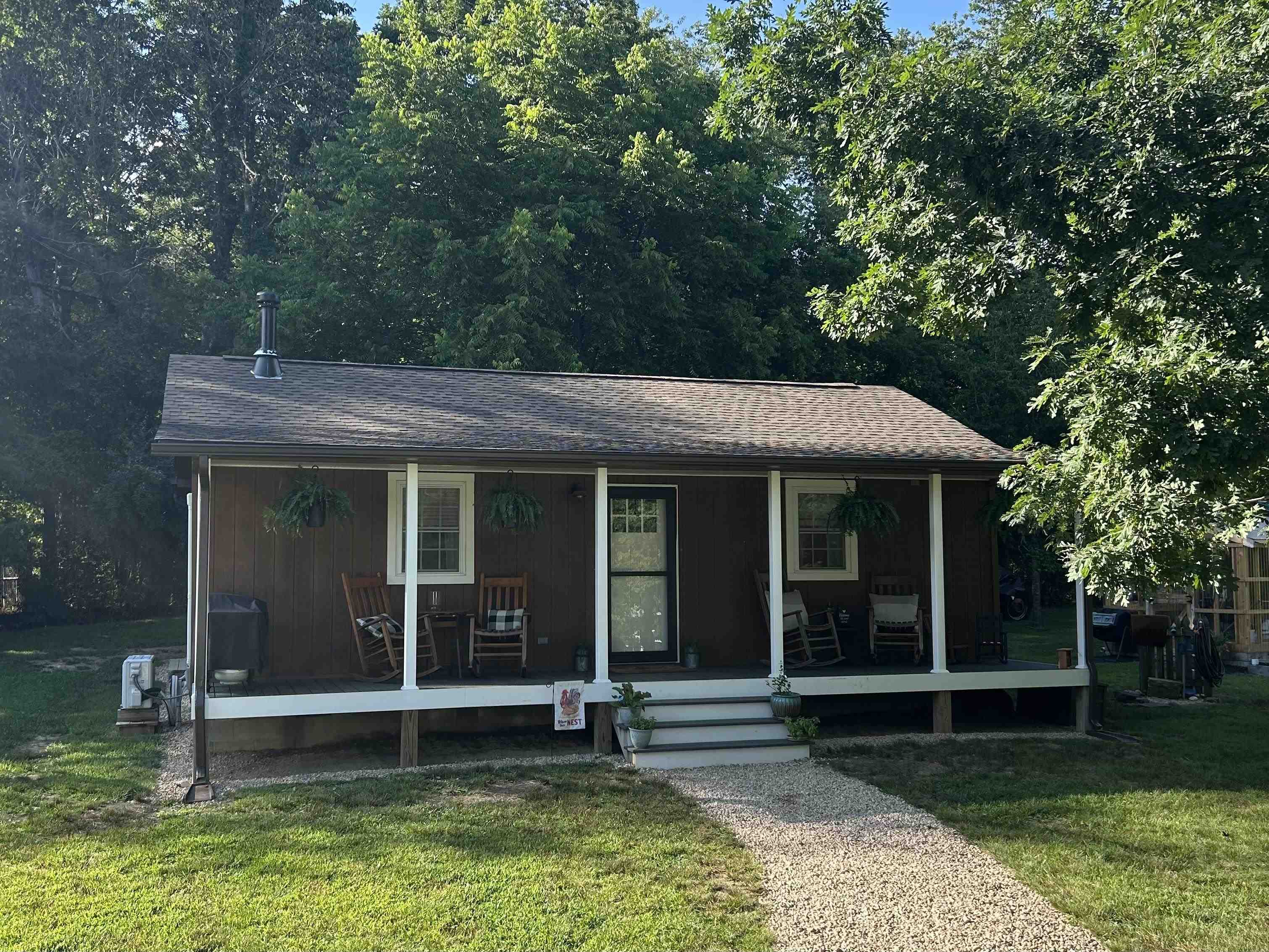 111 MAIN ST, MILLBORO, Virginia 24460, 2 Bedrooms Bedrooms, ,1 BathroomBathrooms,Residential,111 MAIN ST,667197 MLS # 667197